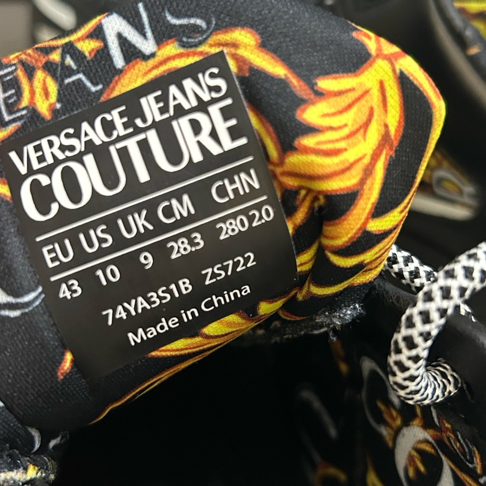 💕SOLD💕 Authentic Versace Shoes - Picture 7 of 13